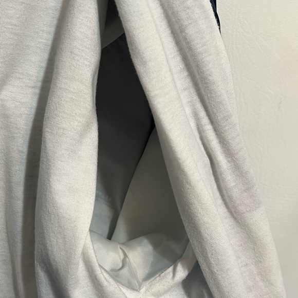 Reebok Vintage Windbreaker Navy white trim Sz L EC looks like never worn - Picture 12 of 15